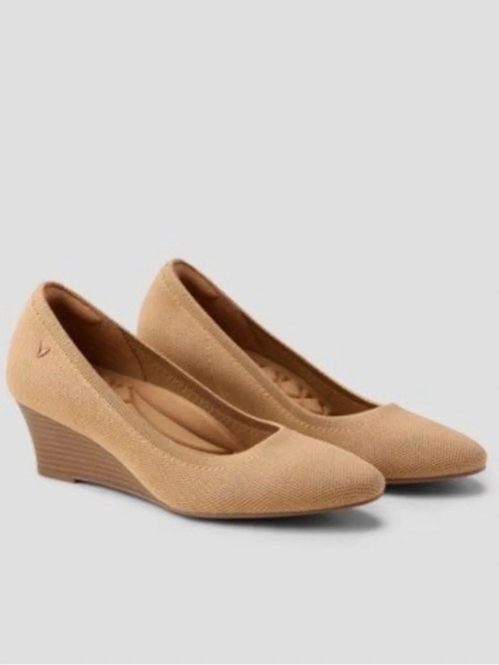 VIVAIA Pointed-Toe Stress Free Wedge Heels Deborah 40 NWT